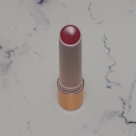 New Charlotte Tilbury Hyaluronic Infused Lip Mask Gloss Bomb Pillow Talk - Picture 2 of 3